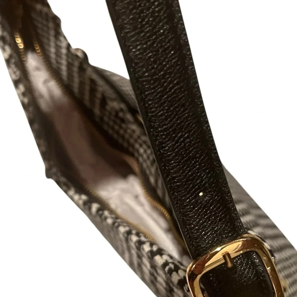 NWOT Talbots Black and Whitete Houndstooth Purse with‎ gold Accents